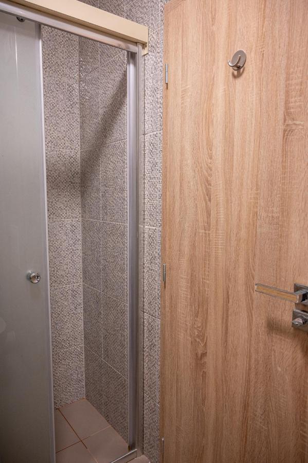 Elegant Spotless In Center Apartment Sofia